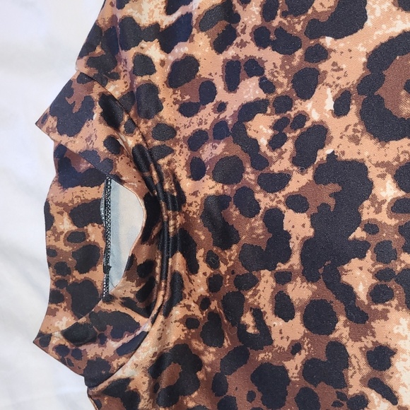 2 for $25  Leopard print mock turtleneck short sleeve bodysuit - Picture 2 of 5